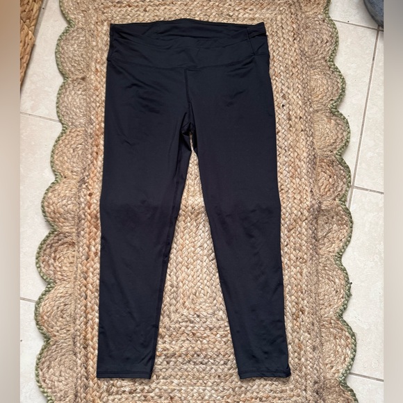 Fabletics Pants - Fabletics Black Leggings